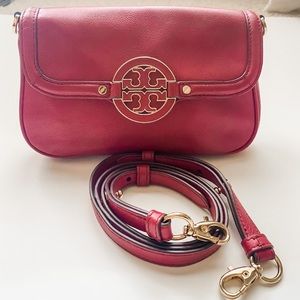 Tory Burch Amanda Crossbody Convertable Bag